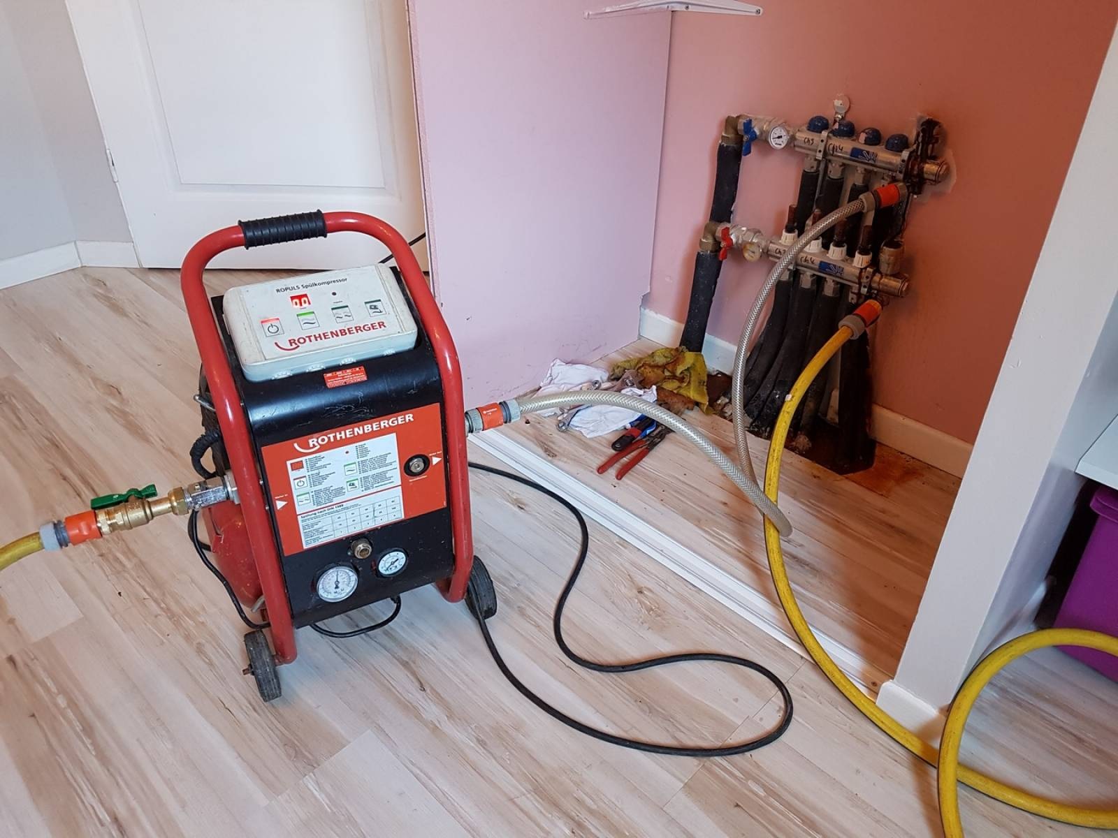 Kartal Cevizli Vaillant Hermetik Şofben Petek Temizliği